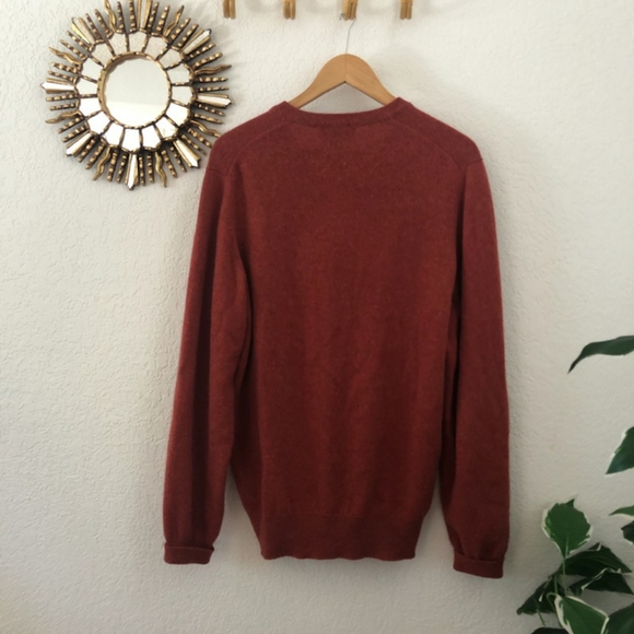 Brooks Brothers Italian cashmere V neck Sweater - Picture 3 of 7